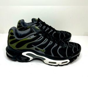 Nike Air Max Plus Black Legion Mens 8 EUC